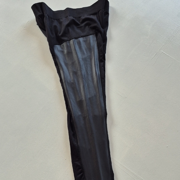 Material Girl Black Leggings with Pink Accents - Picture 3 of 4